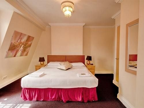 Castle Park Hotel Лестер Экстерьер фото